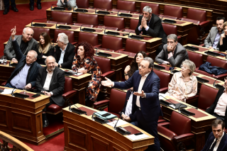 Φάμελλος Βουλή